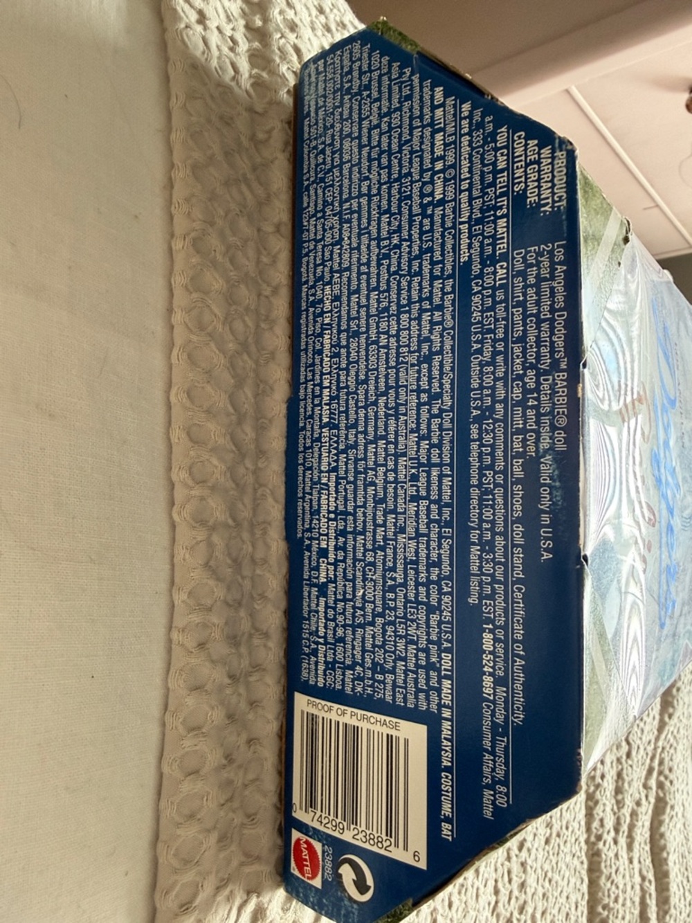 1999 Barbie LA Dodgers Collectors Edition - Picture 2 of 3